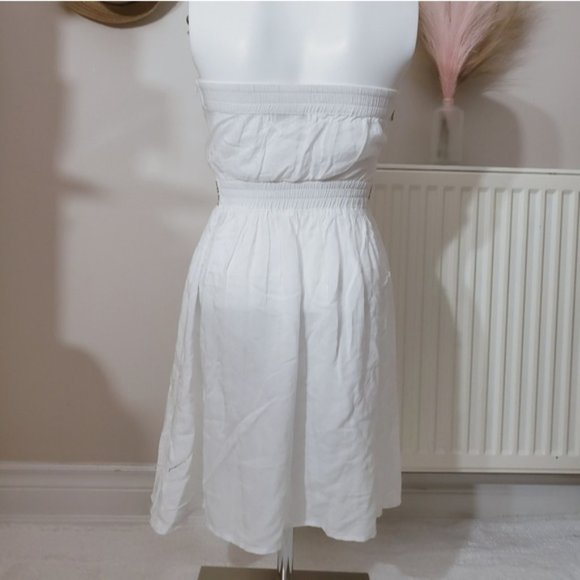 Vintage Boho Resort Strapless Peep Hole Dress - Picture 2 of 11